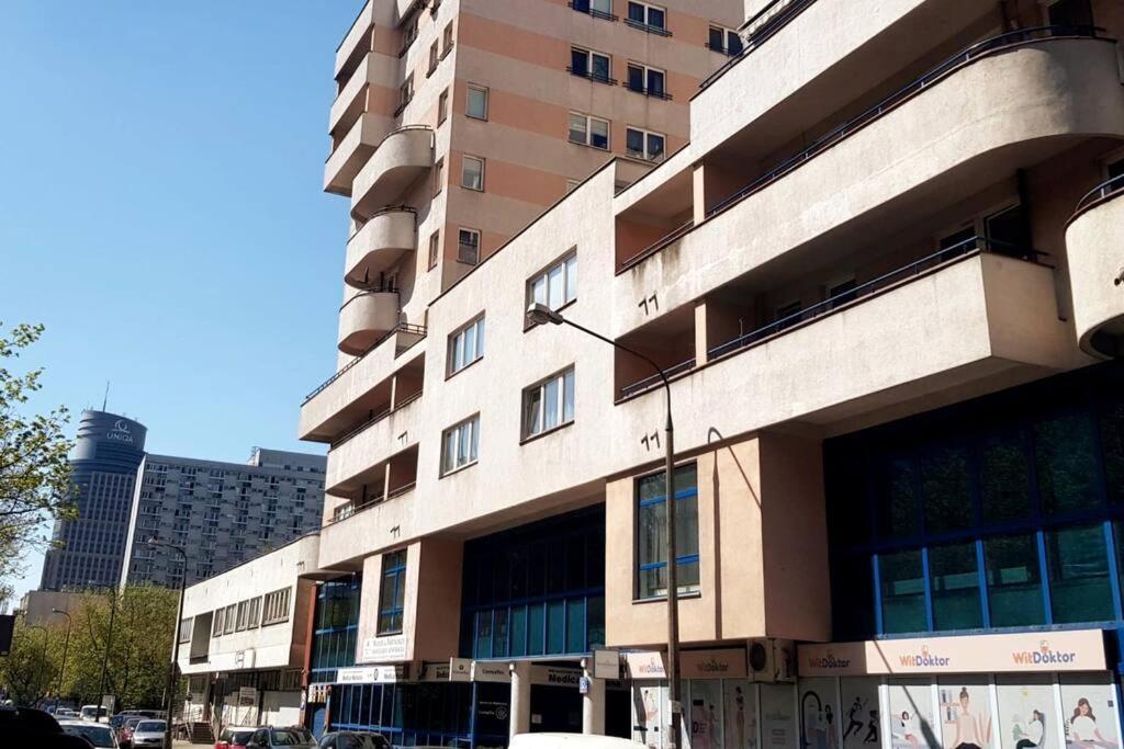 Rondo Onz Metro, Krochmalna 32A Street Warsaw Exterior photo
